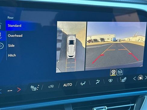 New 2026 Chevrolet Equinox EV LT image 26