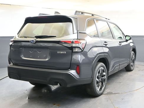 New 2026 Subaru Forester Touring AWD/4WD image 5