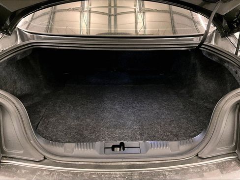 Certified 2019 Ford Mustang GT RWD image 33