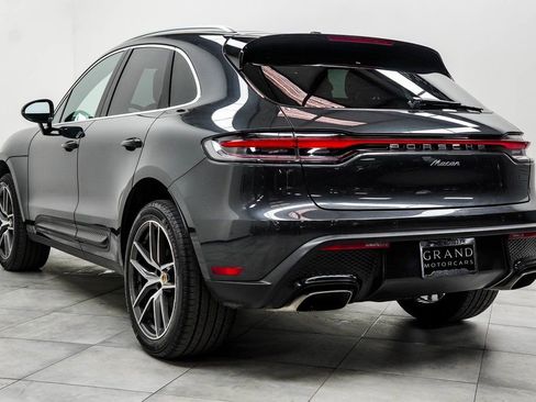 Used 2024 Porsche Macan Turbo image 11
