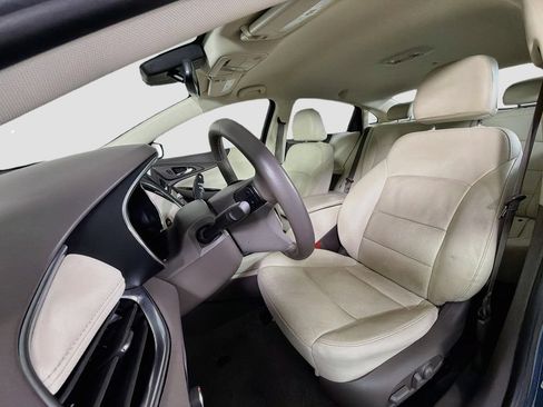 Used 2024 Chevrolet Malibu LT FWD image 14