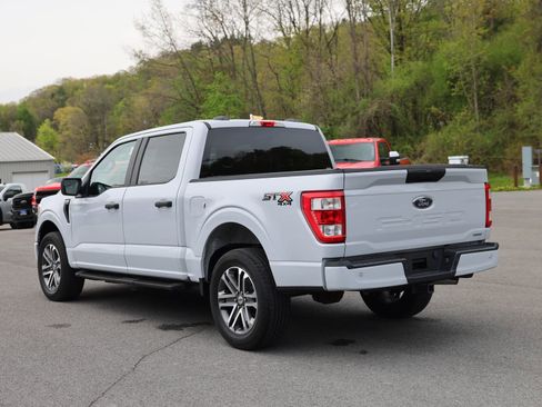 Certified 2022 Ford F150 XL w/ STX Appearance Package AWD/4WD image 5