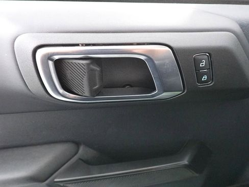 Certified 2025 Ford Bronco Badlands image 9