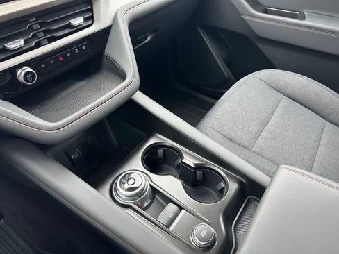 New 2026 Ford Explorer Active image 15