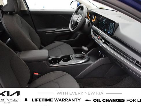 New 2026 Kia K4 FWD image 16