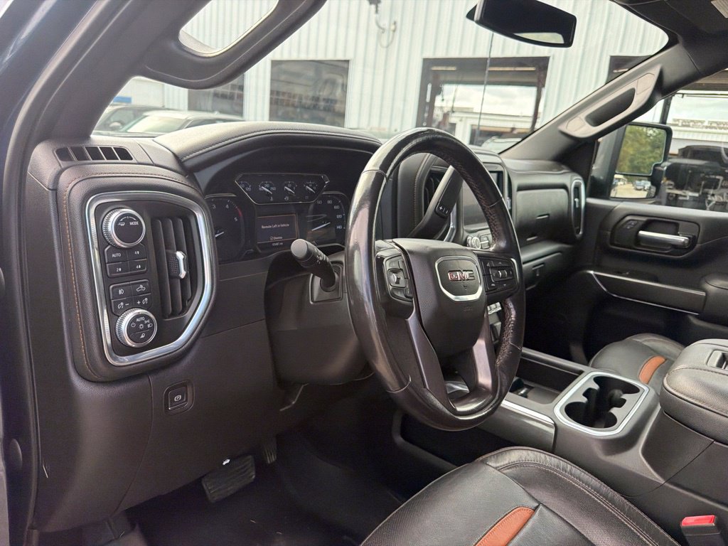 Used 2022 GMC Sierra 2500 AT4 w/ Gooseneck/5TH Wheel Package AWD/4WD image 19
