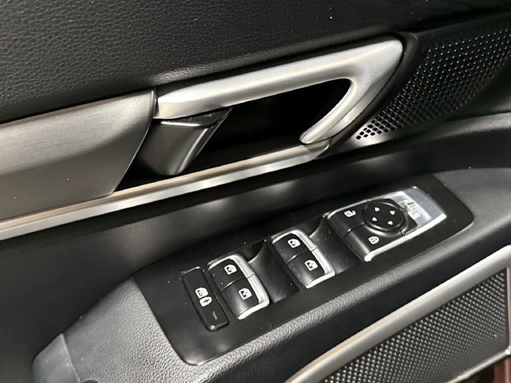 Used 2020 Kia Telluride S AWD/4WD image 21