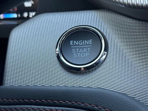 New 2026 Ford Explorer Active w/ Active Comfort Package image 25