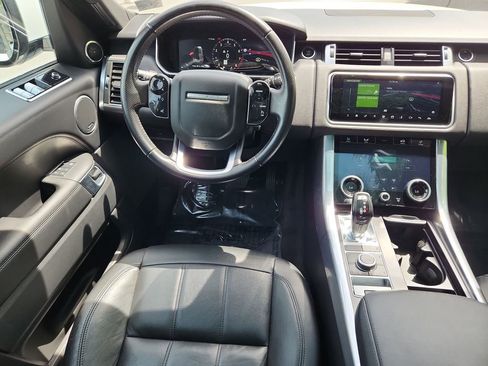 Used 2018 Land Rover Range Rover Sport SE AWD/4WD image 4