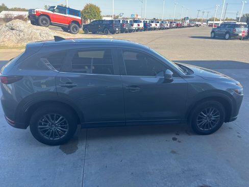 Used 2021 MAZDA CX-5 Touring image 4