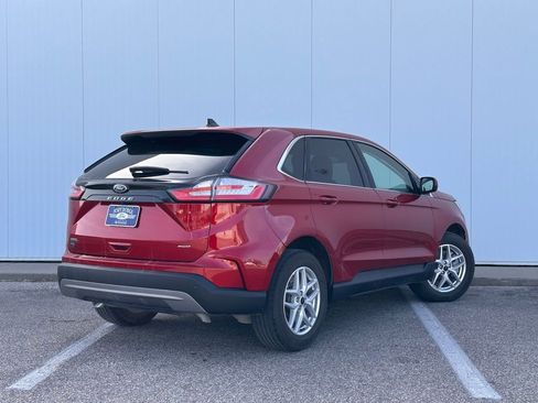 Certified 2024 Ford Edge SEL w/ Convenience Package AWD/4WD image 5