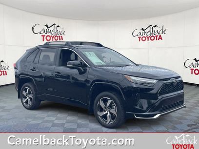 New 2025 Toyota RAV4 SE