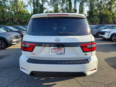 Used 2022 Nissan Armada SL w/ Midnight Edition Package RWD image 8