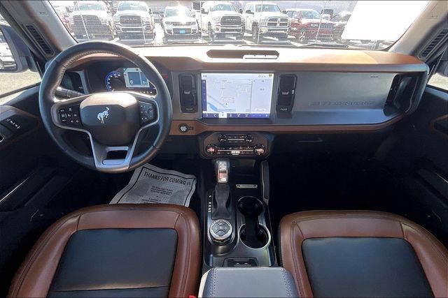 Used 2024 Ford Bronco Outer Banks AWD/4WD image 15