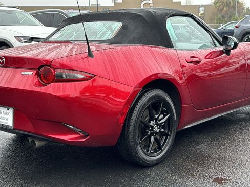 Used 2019 MAZDA MX-5 Miata Sport image 8
