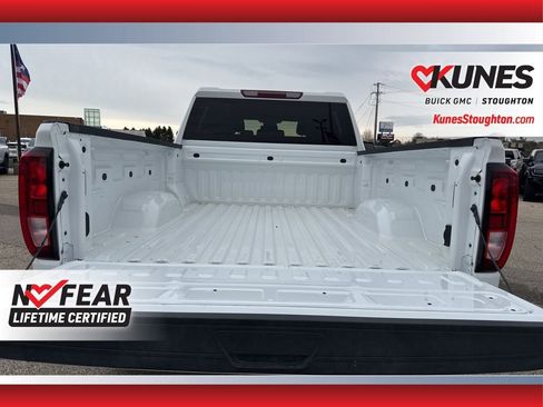 Used 2025 GMC Sierra 3500 SLE w/ SLE Convenience Package AWD/4WD image 19