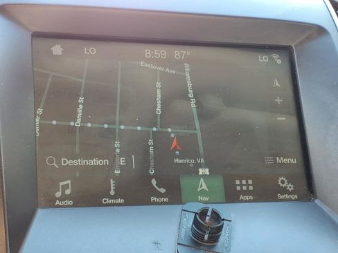 Used 2017 Ford Edge Titanium w/ Technology Package image 8