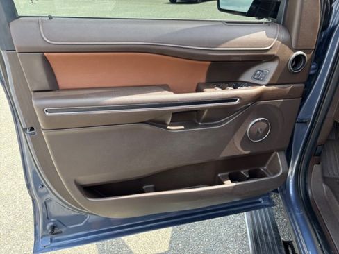 Used 2022 Ford Expedition King Ranch RWD image 22