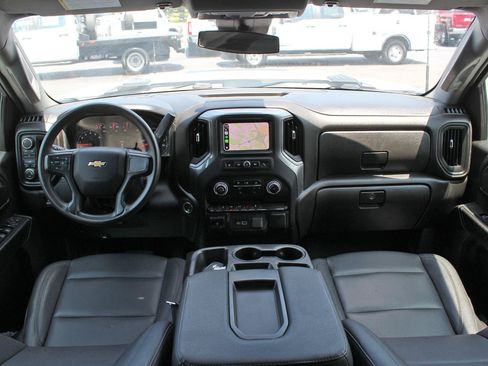 Used 2024 Chevrolet Silverado 2500 W/T AWD/4WD image 25