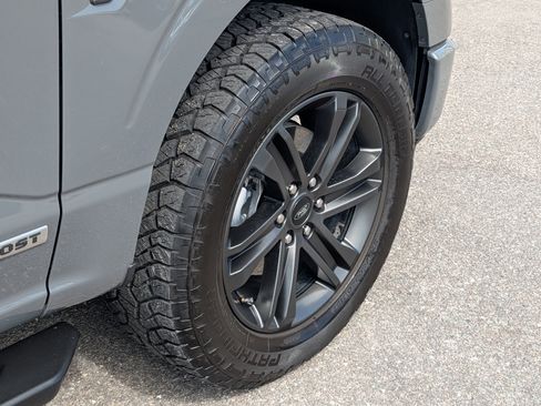 Certified 2021 Ford F150 XLT w/ Equipment Group 302A High image 12