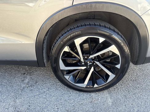 Used 2022 Mitsubishi Outlander SE image 6