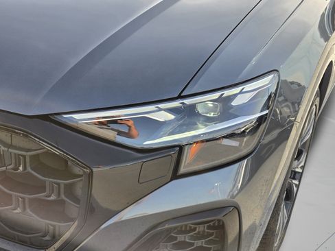 Used 2025 Audi Q8 Premium Plus AWD/4WD image 8