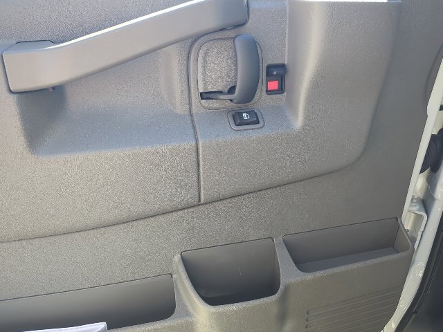 Used 2025 Chevrolet Express 3500 w/ Power Convenience Package RWD image 8