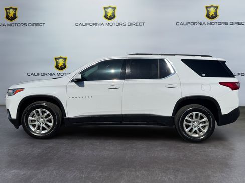 Used 2020 Chevrolet Traverse LT FWD image 2