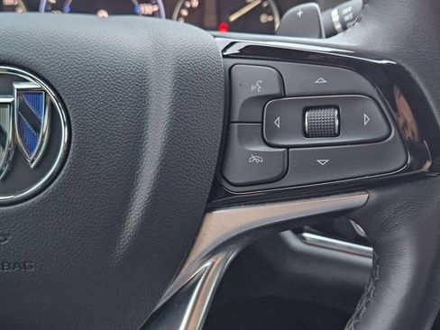 Used 2023 Buick Enclave Avenir w/ Avenir Technology Package FWD image 29