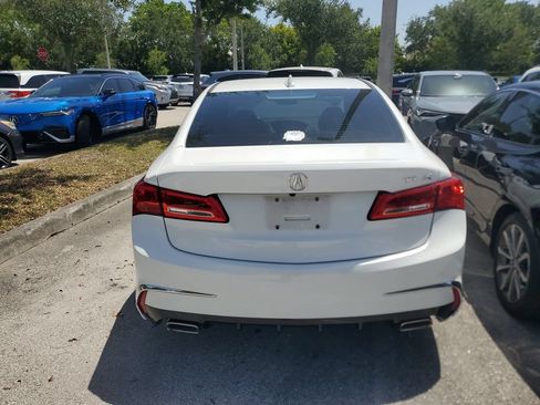 Used 2018 Acura TLX V6 FWD image 8