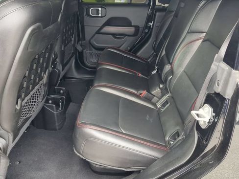 Used 2020 Jeep Gladiator Rubicon w/ Dual Top Group AWD/4WD image 26