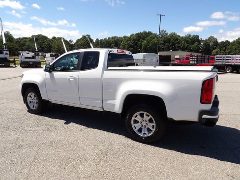 Used 2022 Chevrolet Colorado LT w/ Fleet Safety Package RWD image 4