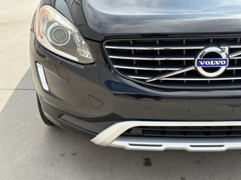 Used 2017 Volvo XC60 T6 Dynamic w/ Climate Package AWD/4WD image 12
