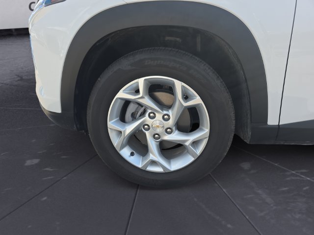 New 2026 Chevrolet Trax LS w/ LS Convenience Package FWD image 14