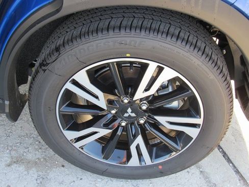 New 2026 Mitsubishi Eclipse Cross SE image 7