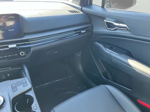 New 2026 Kia Sportage X-Line AWD/4WD image 16