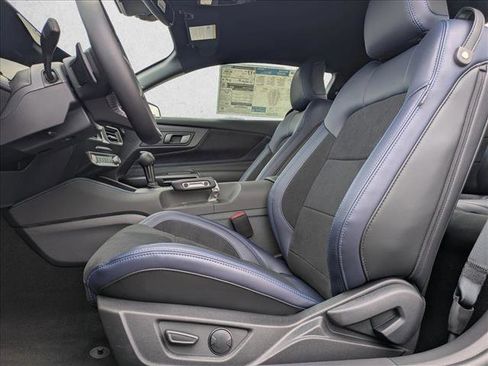 New 2026 Ford Mustang Dark Horse RWD image 4