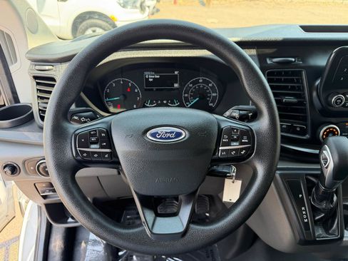 Used 2025 Ford Transit 250 Low Roof w/ Exterior Upgrade Package RWD image 15