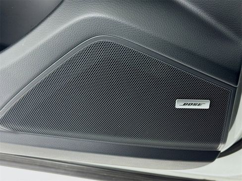 Certified 2023 Porsche Cayenne image 12