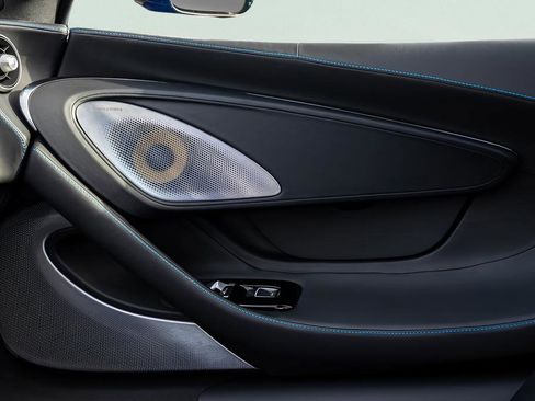 New 2025 McLaren GTS image 44