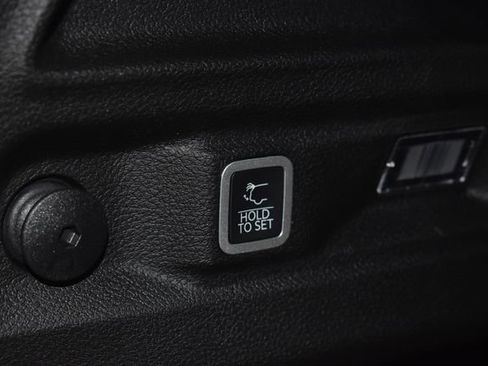 New 2025 Jeep Grand Cherokee L Limited w/ Trailer Tow Package image 35