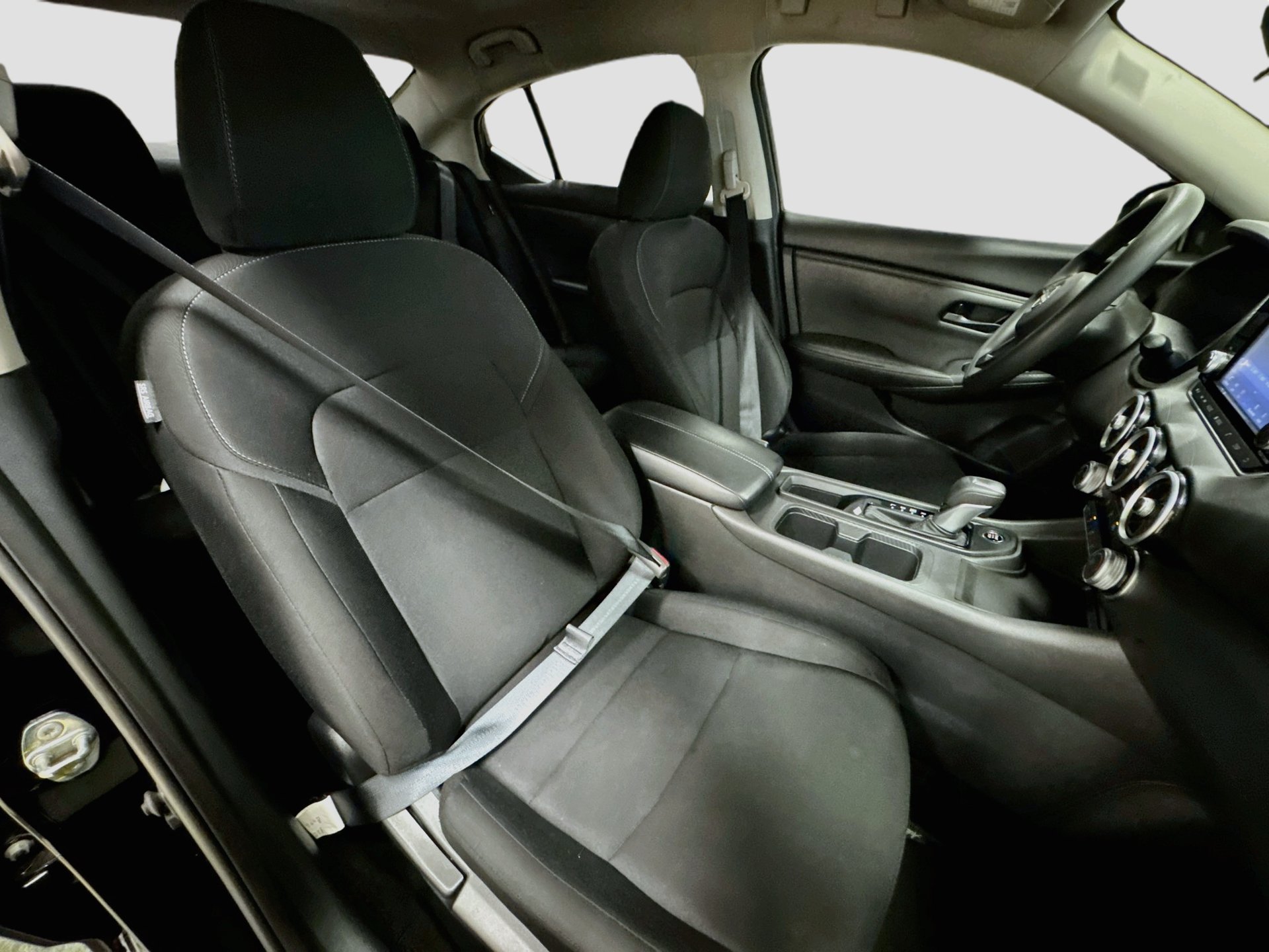 Used 2025 Nissan Sentra S FWD image 25