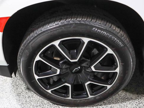 Used 2024 Chevrolet Tahoe RST w/ Luxury Package image 11