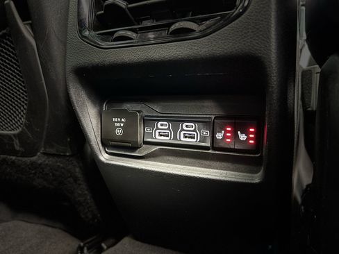 Used 2024 Jeep Grand Cherokee Limited 4xe AWD/4WD image 38