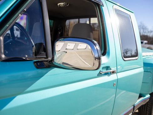 Used 1995 Ford F150 XL image 39