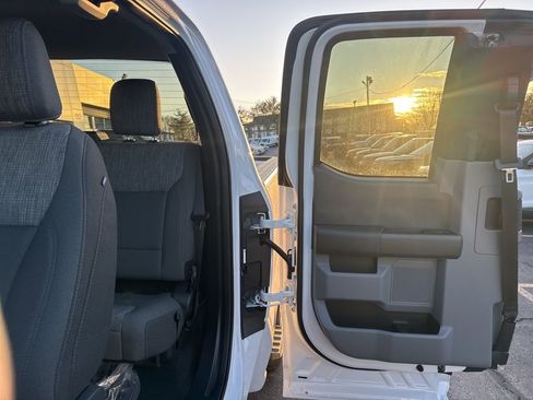 New 2026 Ford F250 XLT w/ FX4 Off-Road Package image 20