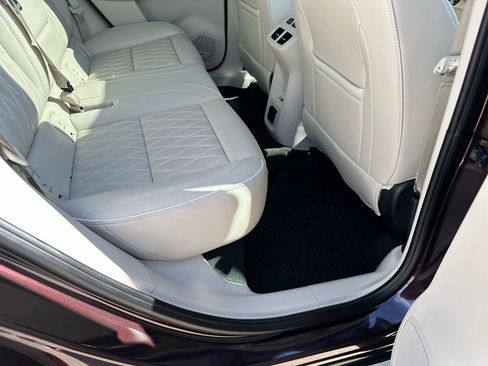 Used 2022 Buick Envision Avenir w/ Safety Package image 28