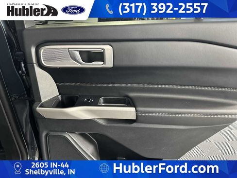 Used 2024 Ford Explorer XLT w/ Equipment Group 202A AWD/4WD image 27