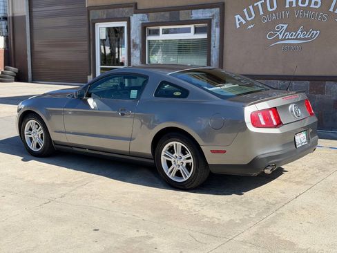 Used 2012 Ford Mustang Coupe image 7