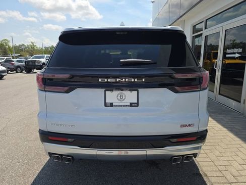 New 2026 GMC Acadia Denali image 7